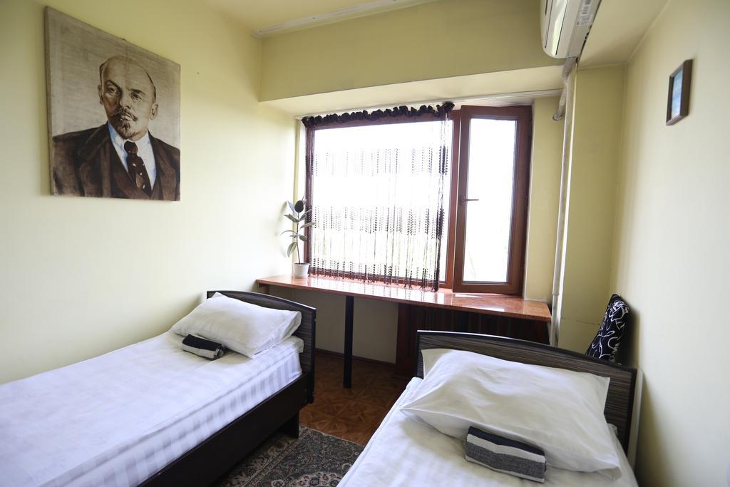 USSR Hostel Bișkek Cameră foto