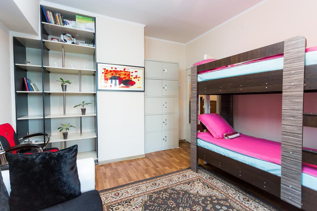 USSR Hostel Bișkek Cameră foto
